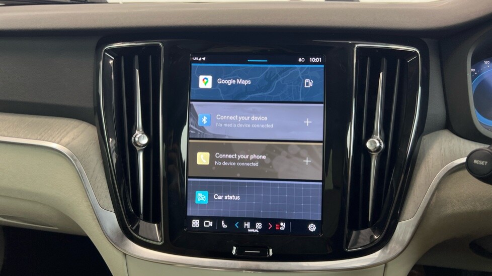 Used Volvo V60 2025 for sale - 78137000: Photo 64