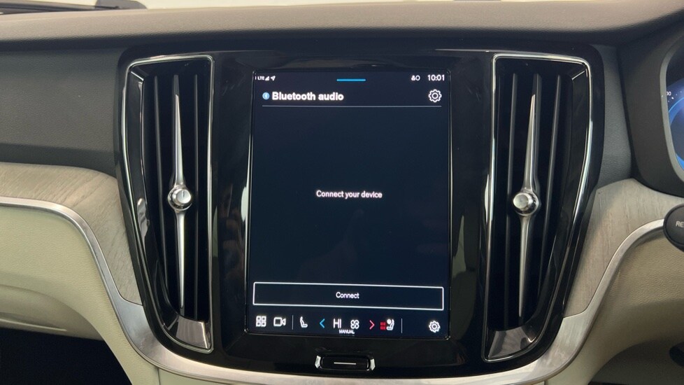 Used Volvo V60 2025 for sale - 78137000: Photo 65