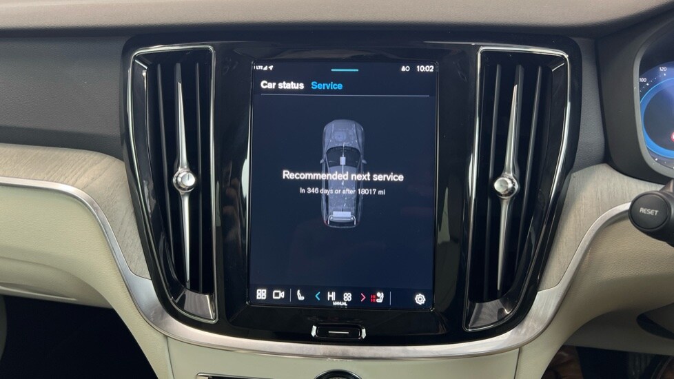 Used Volvo V60 2025 for sale - 78137000: Photo 69