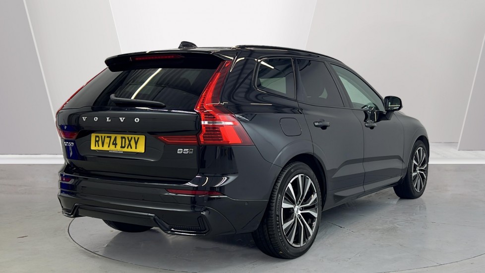 Used Volvo XC60 2024 for sale - 76563744: Photo 2