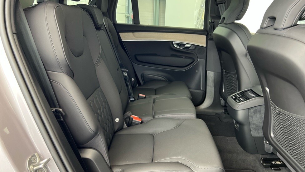 Used Volvo XC90 2025 for sale - 77841455: Photo 32
