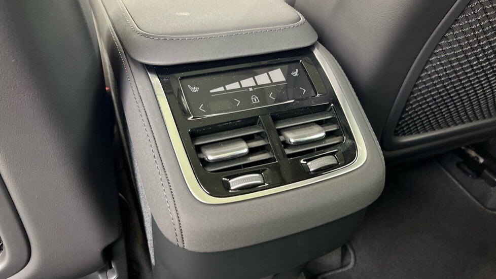 Used Volvo XC90 2025 for sale - 77841455: Photo 39