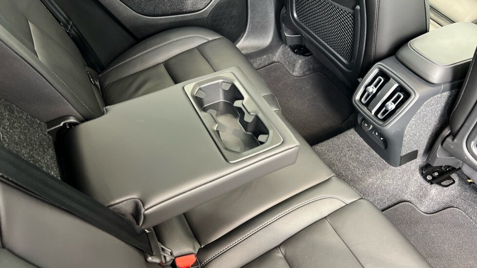 Used Volvo XC40 2024 for sale - 78117759: Photo 26