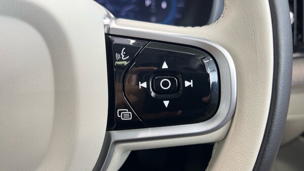 Used Volvo XC90 2025 for sale - 76180192: Photo 22