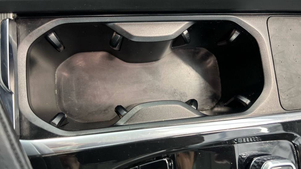 Used Volvo XC60 2023 for sale - 76332175: Photo 58