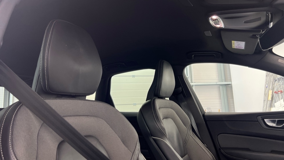 Used Volvo XC60 2021 for sale - 76567918: Photo 31