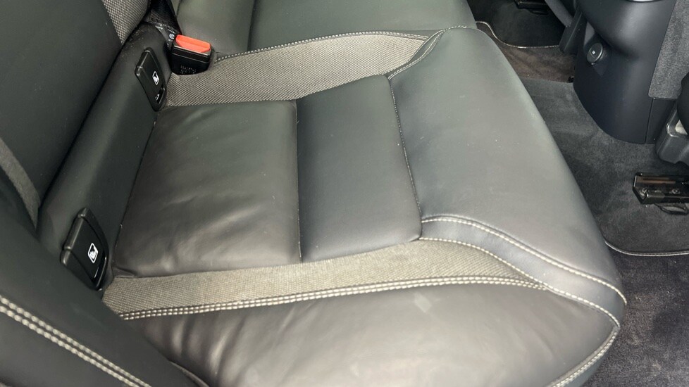 Used Volvo XC60 2021 for sale - 76567918: Photo 48