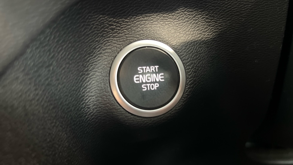 Used Volvo XC40 2021 for sale - 76033673: Photo 27