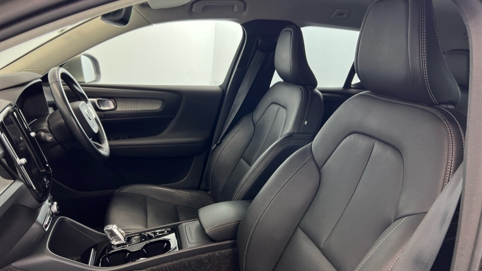 Used Volvo XC40 2021 for sale - 76033673: Photo 37