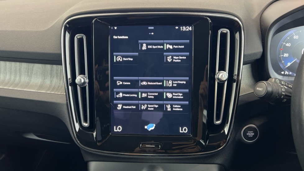 Used Volvo XC40 2021 for sale - 76033673: Photo 45
