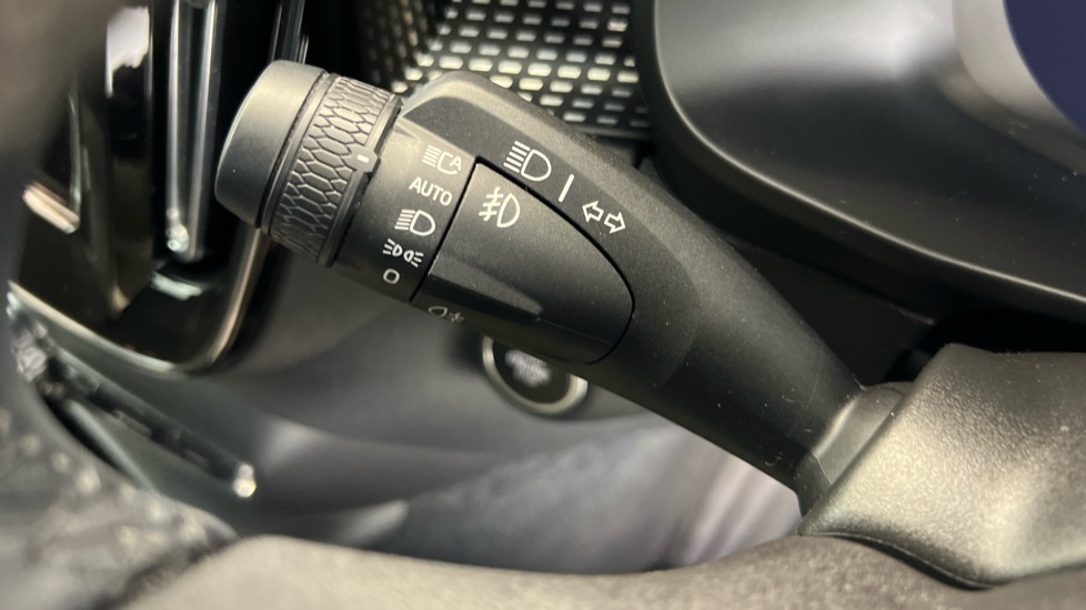 Used Volvo XC40 2022 for sale - 77634623: Photo 20