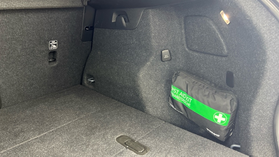 Used Volvo XC40 2022 for sale - 77634623: Photo 52