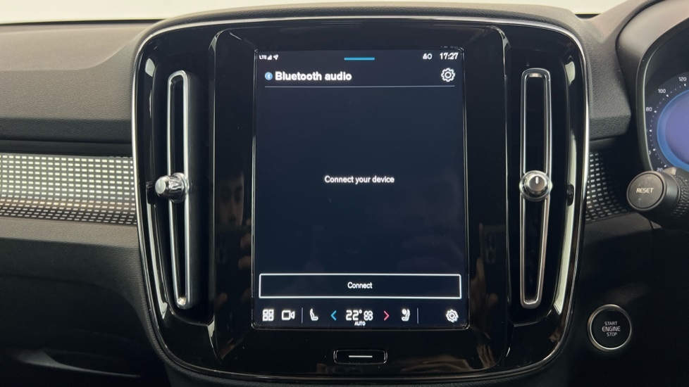 Used Volvo XC40 2022 for sale - 77634623: Photo 64