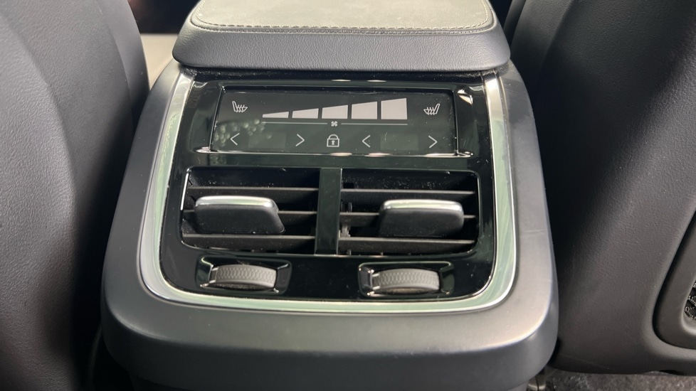 Used Volvo XC90 2024 for sale - 77025535: Photo 14