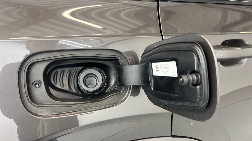 Used Volvo XC90 2024 for sale - 77025535: Photo 16