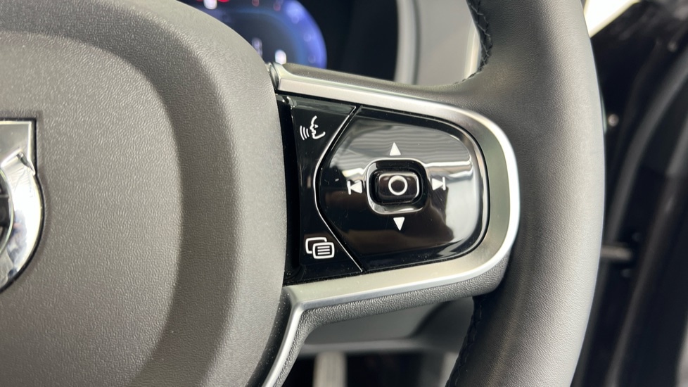 Used Volvo XC90 2024 for sale - 77025535: Photo 22