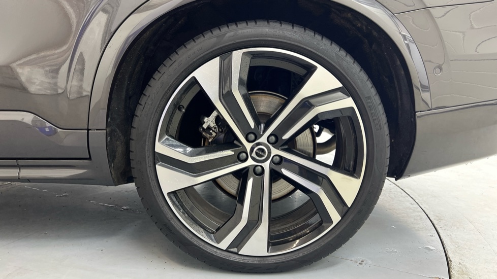 Used Volvo XC90 2024 for sale - 77025535: Photo 44