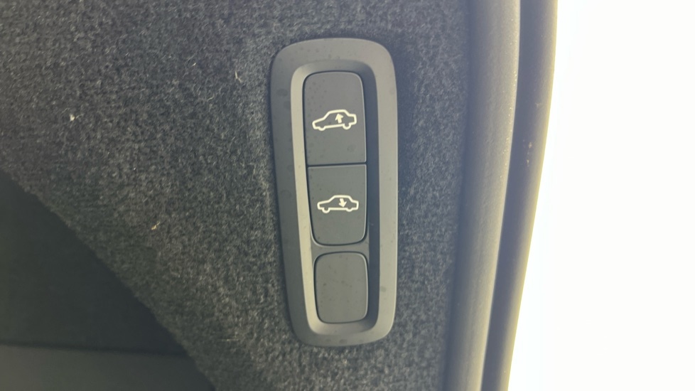 Used Volvo XC90 2024 for sale - 77025535: Photo 47