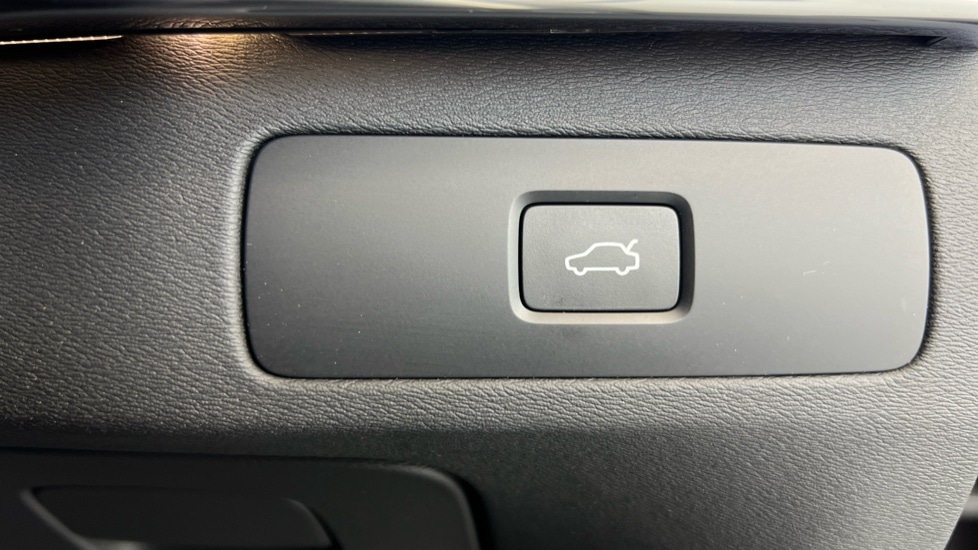 Used Volvo XC90 2024 for sale - 77025535: Photo 52