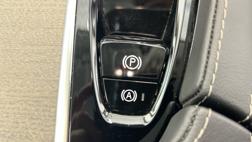 Used Volvo XC90 2024 for sale - 77025535: Photo 53