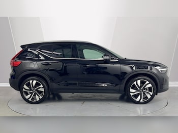 Used Volvo XC40 2025 for sale - 79613449: Photo
