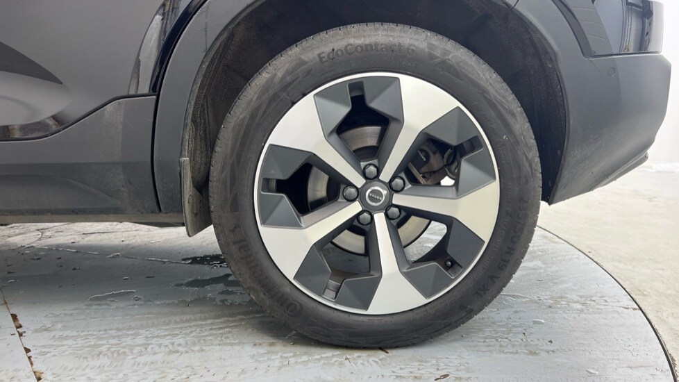 Used Volvo XC40 2024 for sale - 77732395: Photo 45