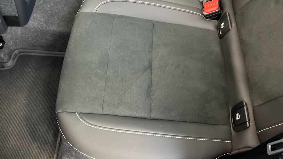 Used Volvo XC40 2024 for sale - 77732395: Photo 46