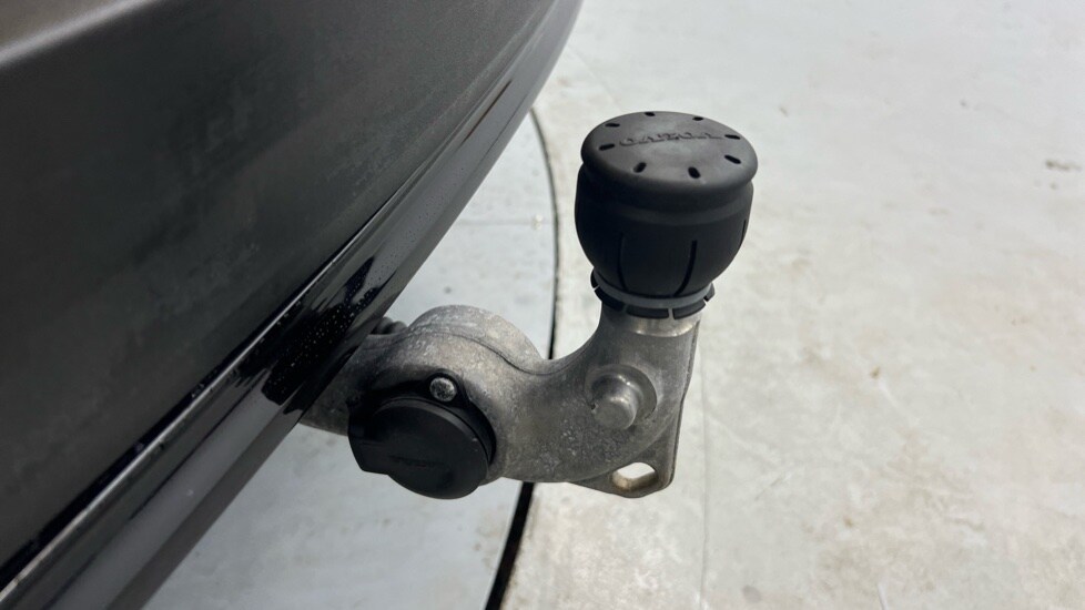 Used Volvo XC40 2024 for sale - 77732395: Photo 57