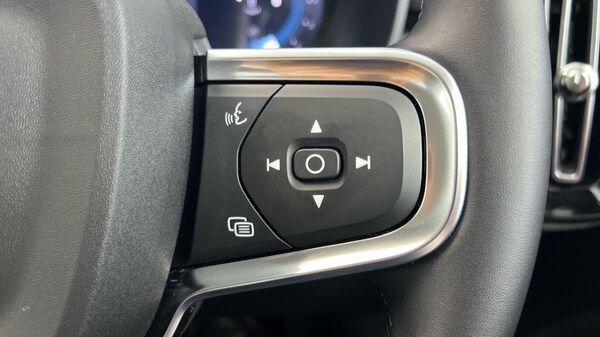 Used Volvo XC40 2024 for sale - 76190957: Photo 22
