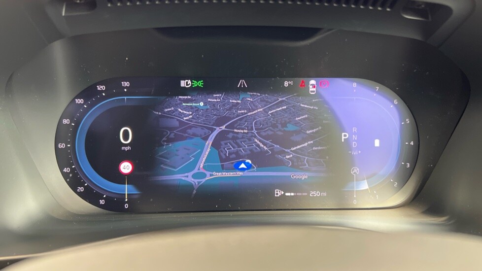 Used Volvo XC40 2023 for sale - 76738197: Photo 11