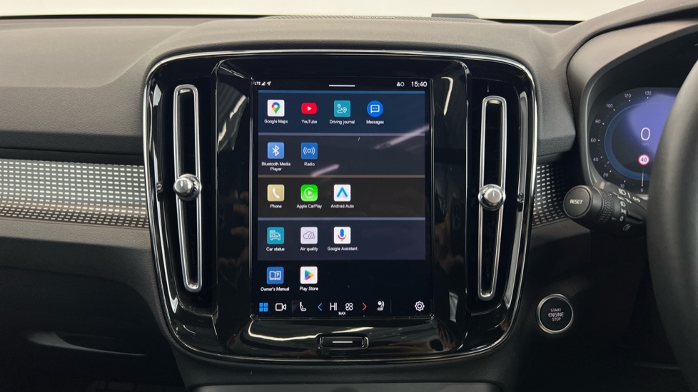 Used Volvo XC40 2023 for sale - 76738197: Photo 12