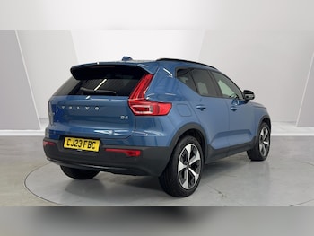 Used Volvo XC40 2023 for sale - 76738197: Photo