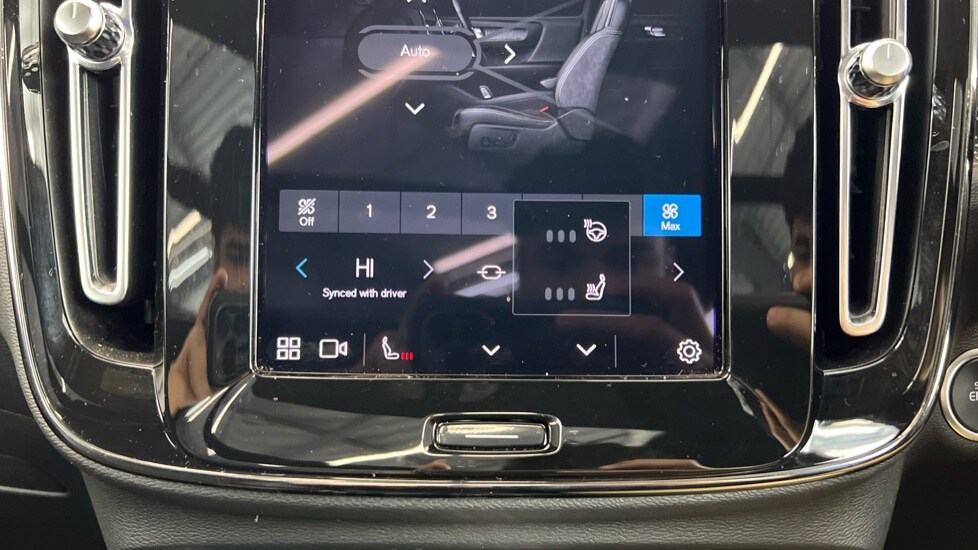 Used Volvo XC40 2023 for sale - 76738197: Photo 50