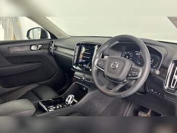 Used Volvo XC40 2022 for sale - 78941560: Photo