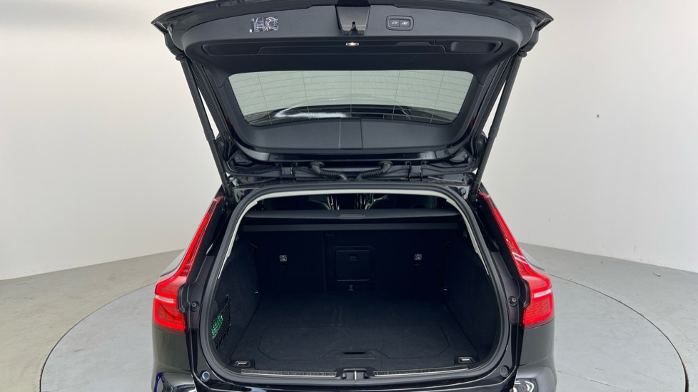 Used Volvo V60 for sale - 76023229: Photo 13