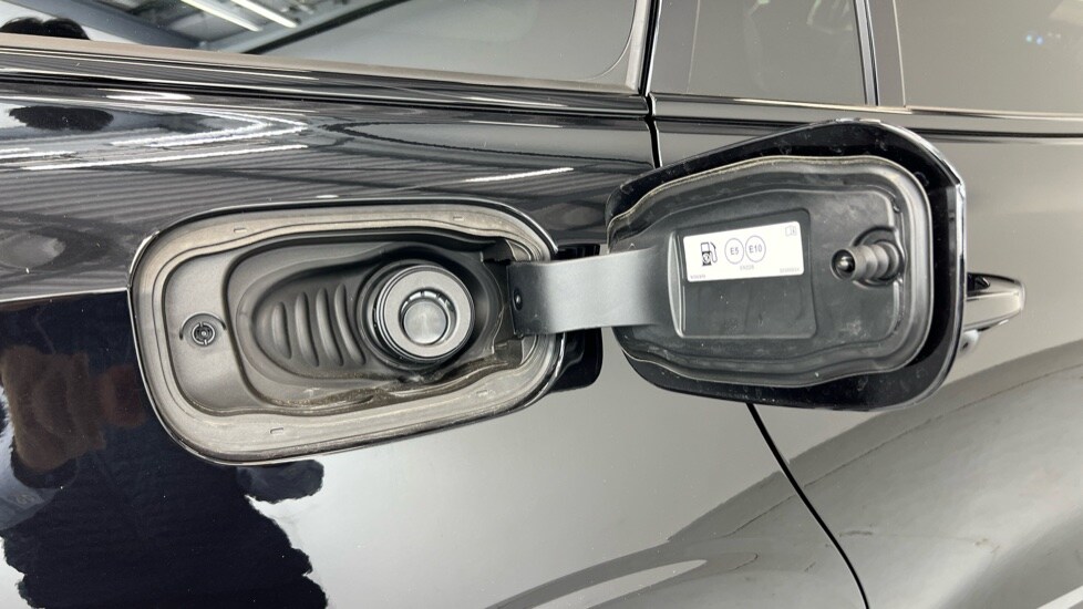 Used Volvo V60 for sale - 76023229: Photo 16