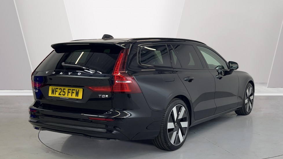 Used Volvo V60 for sale - 76023229: Photo 2