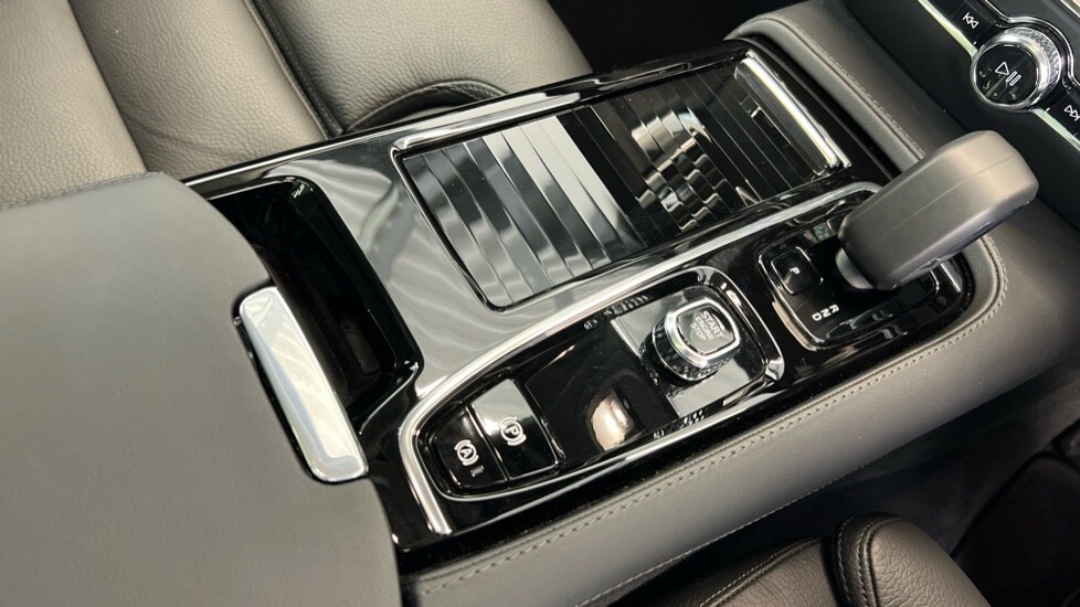 Used Volvo V60 for sale - 76023229: Photo 25