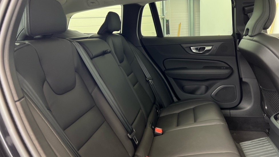Used Volvo V60 for sale - 76023229: Photo 6