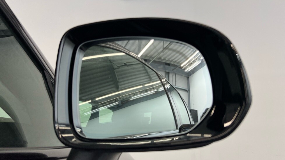 Used Volvo XC60 2026 for sale - 77710916: Photo 32