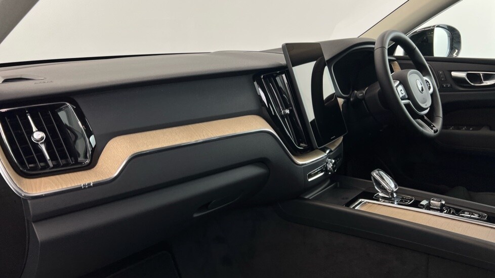 Used Volvo XC60 2026 for sale - 77710916: Photo 36