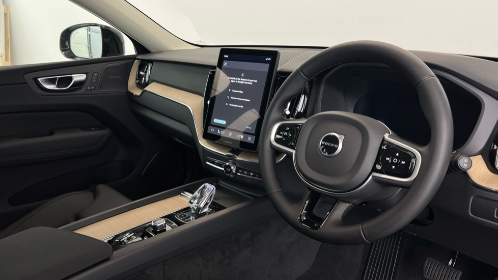 Used Volvo XC60 2026 for sale - 77710916: Photo 4