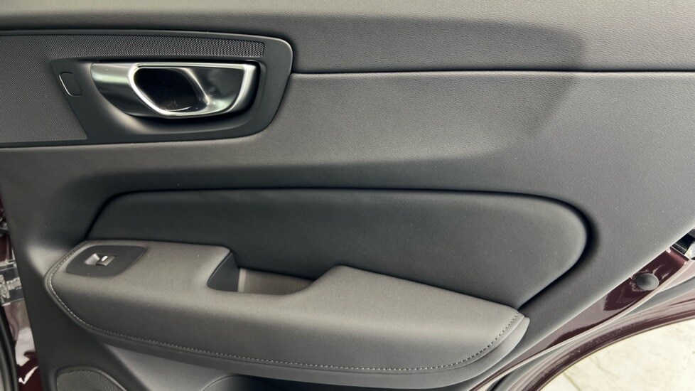 Used Volvo XC60 2026 for sale - 77710916: Photo 60