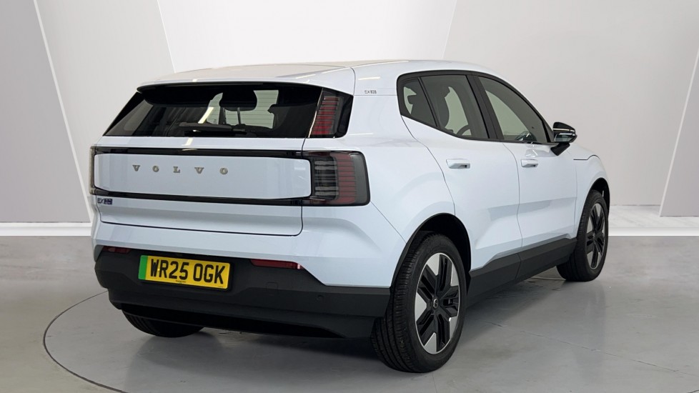 Used Volvo EX30 2025 for sale - 76544544: Photo 2