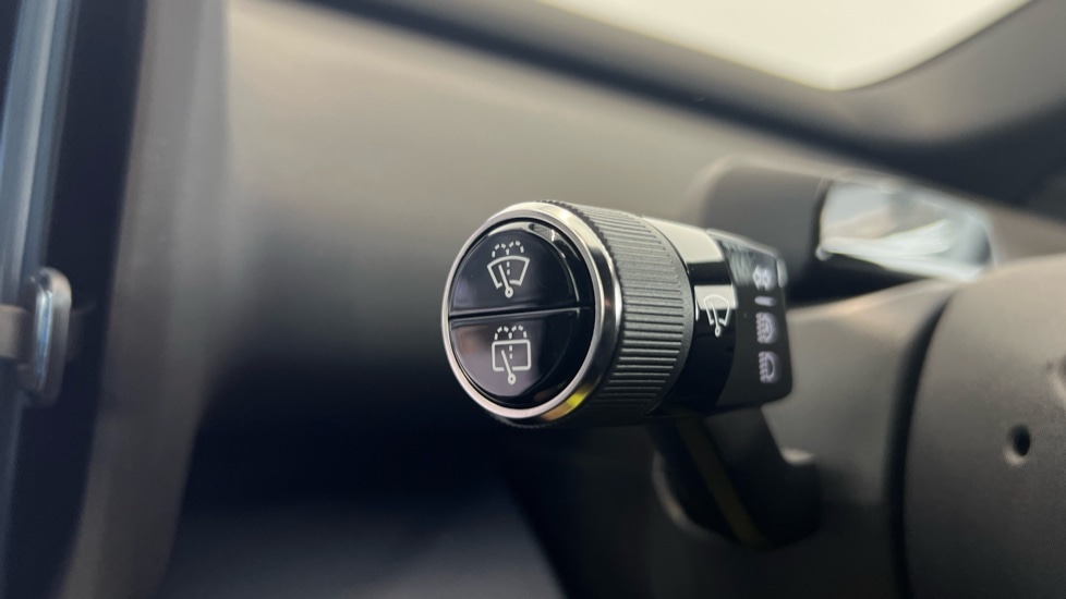 Used Volvo EX30 2025 for sale - 76544544: Photo 26