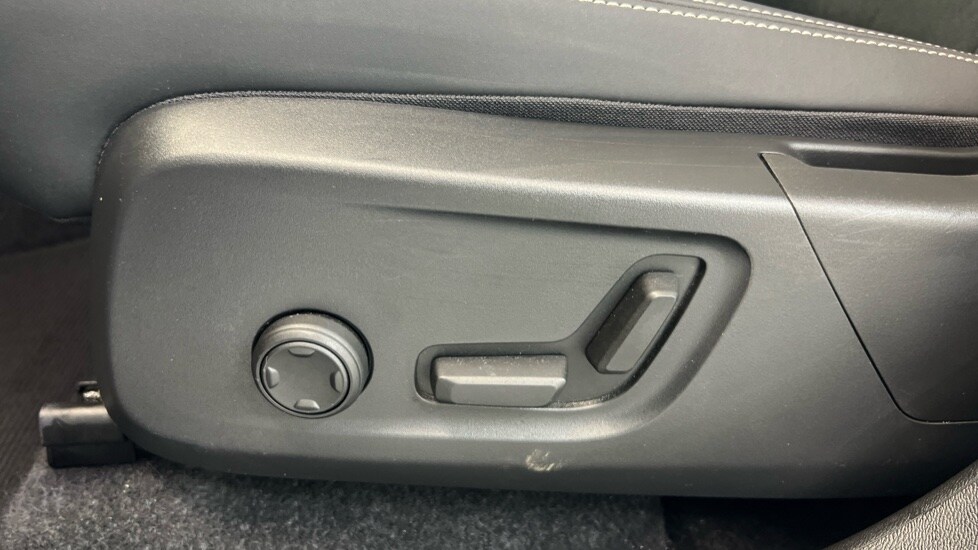 Used Volvo C40 2022 for sale - 78117745: Photo 40