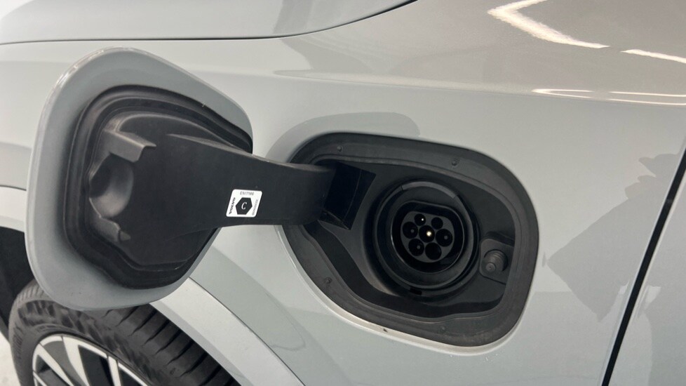 Used Volvo XC90 2025 for sale - 76533978: Photo 16