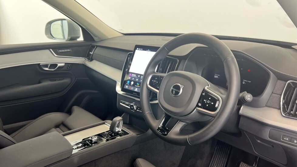 Used Volvo XC90 2025 for sale - 76533978: Photo 4
