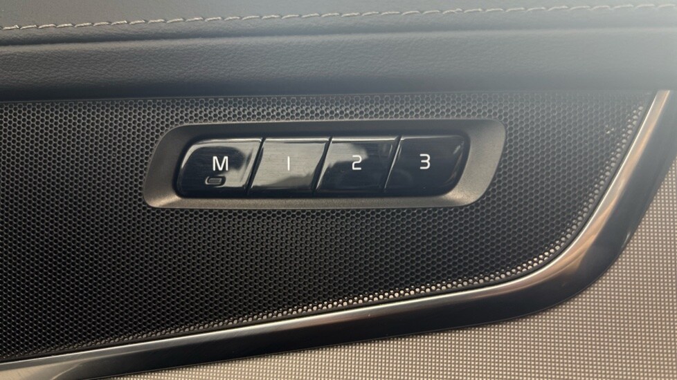 Used Volvo XC90 2025 for sale - 76533978: Photo 50