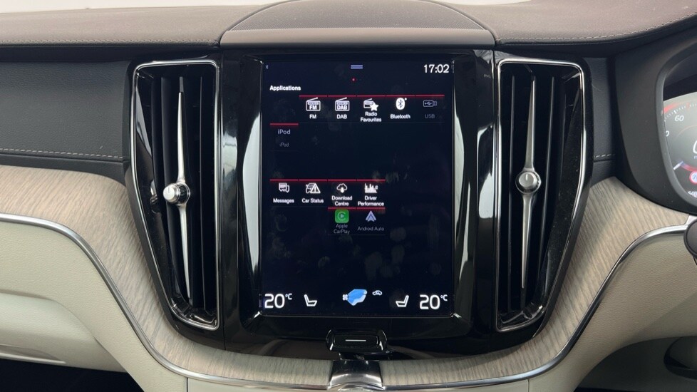 Used Volvo XC60 2021 for sale - 77360568: Photo 12